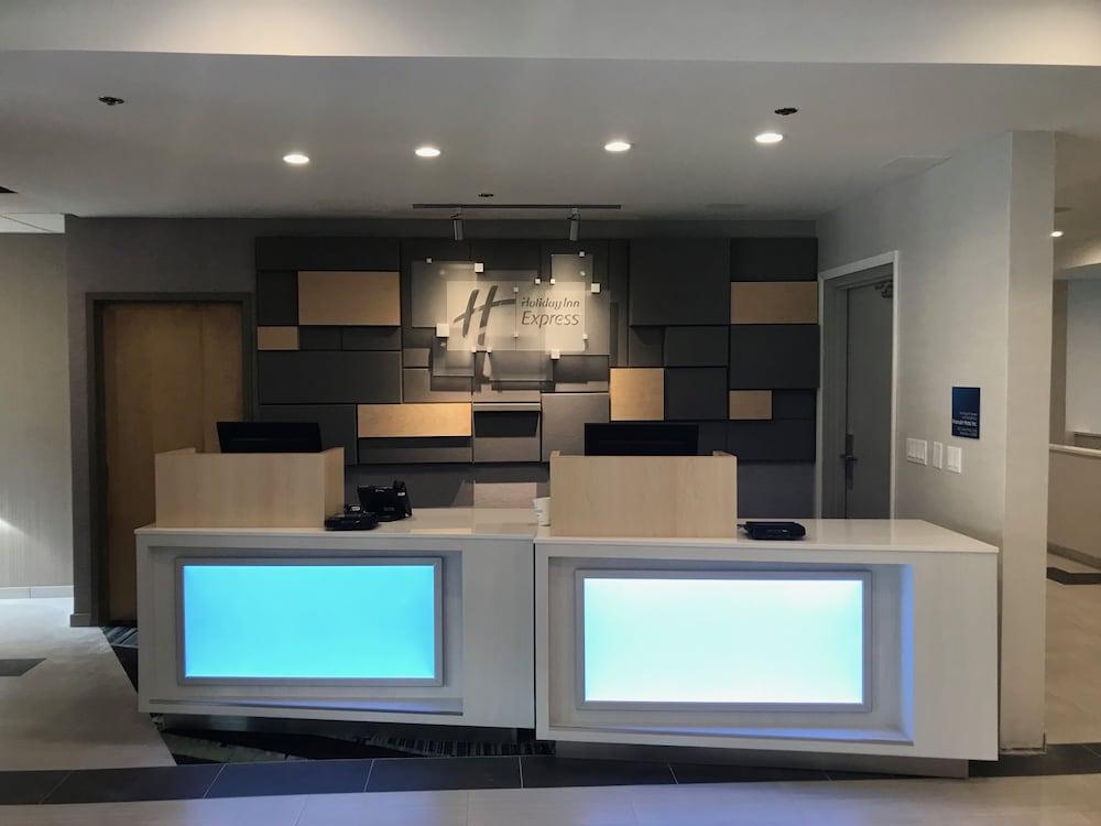 Holiday Inn Express Naperville By Ihg Extérieur photo