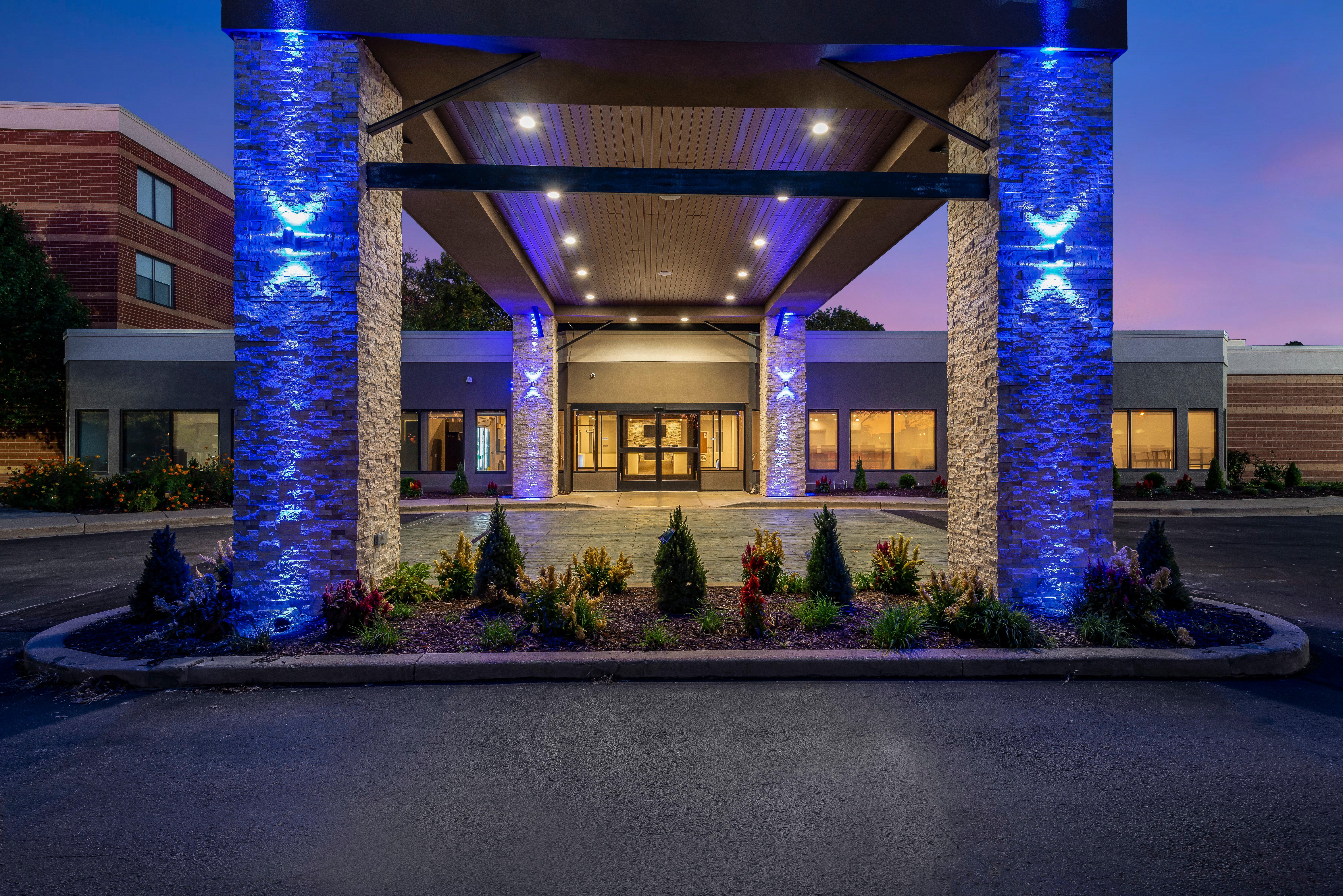 Holiday Inn Express Naperville By Ihg Extérieur photo