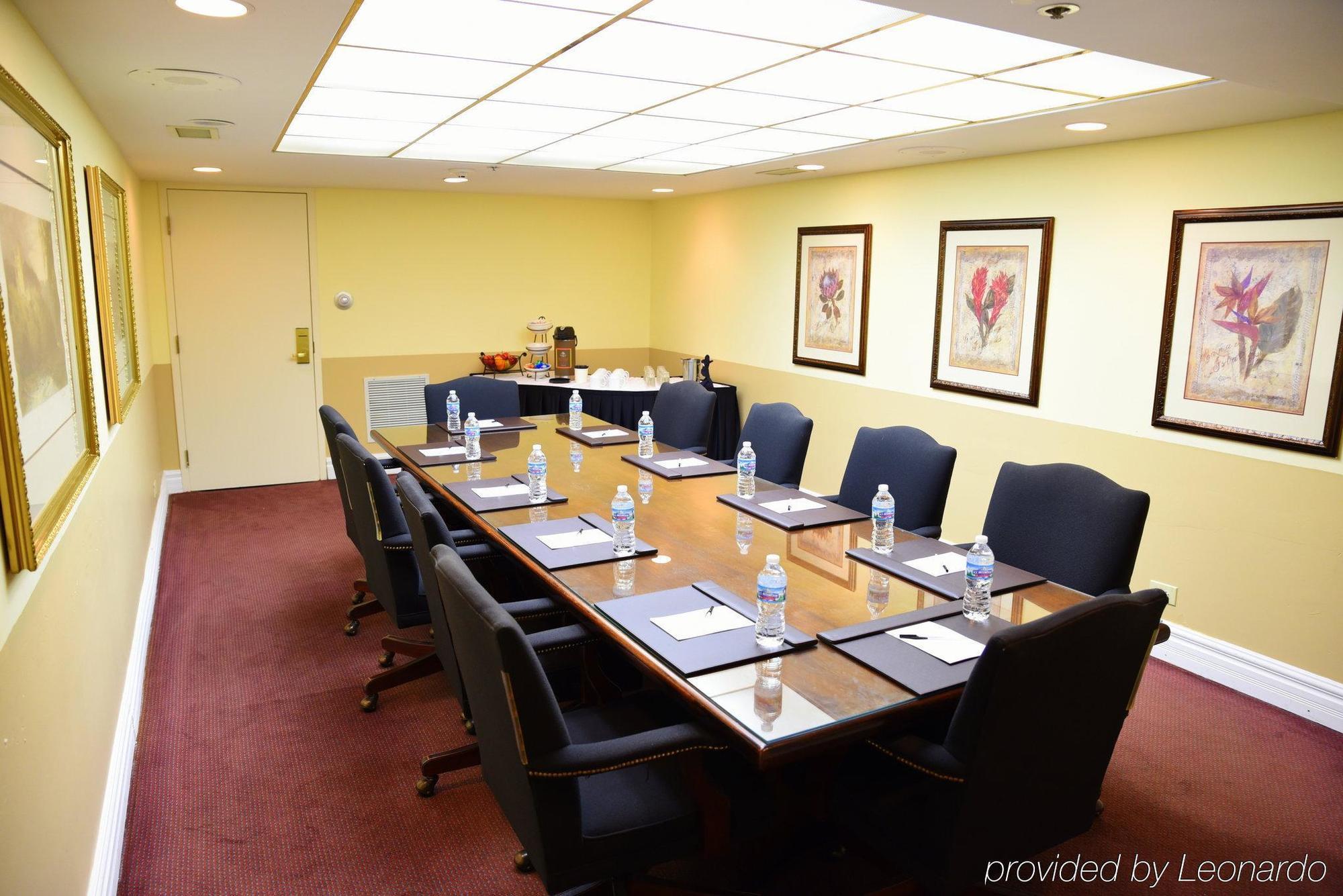 Holiday Inn Express Naperville By Ihg Extérieur photo