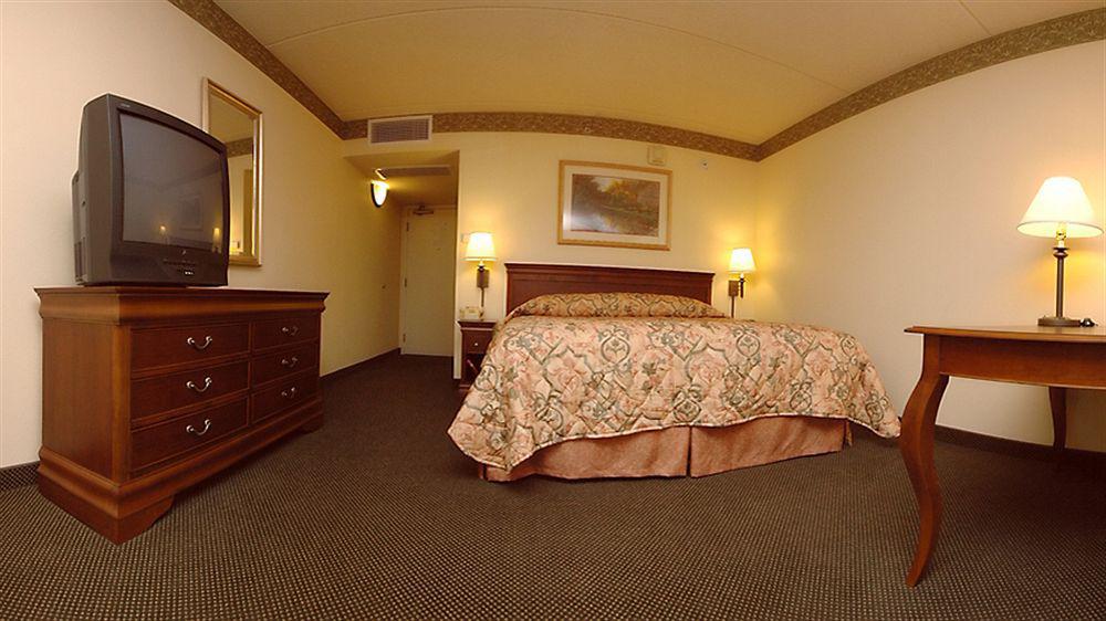 Holiday Inn Express Naperville By Ihg Extérieur photo